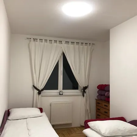 Apartman, Istocno Sarajevo 아파트 Donje Mladice