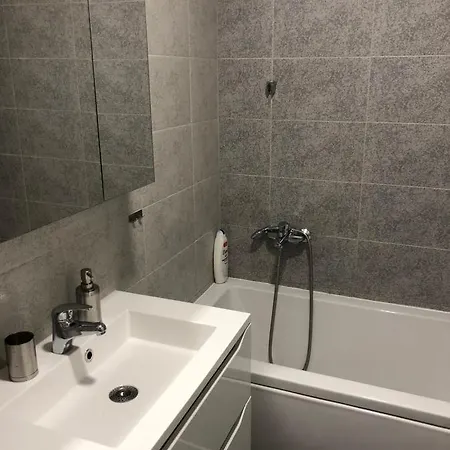 아파트 Apartman, Istocno Sarajevo